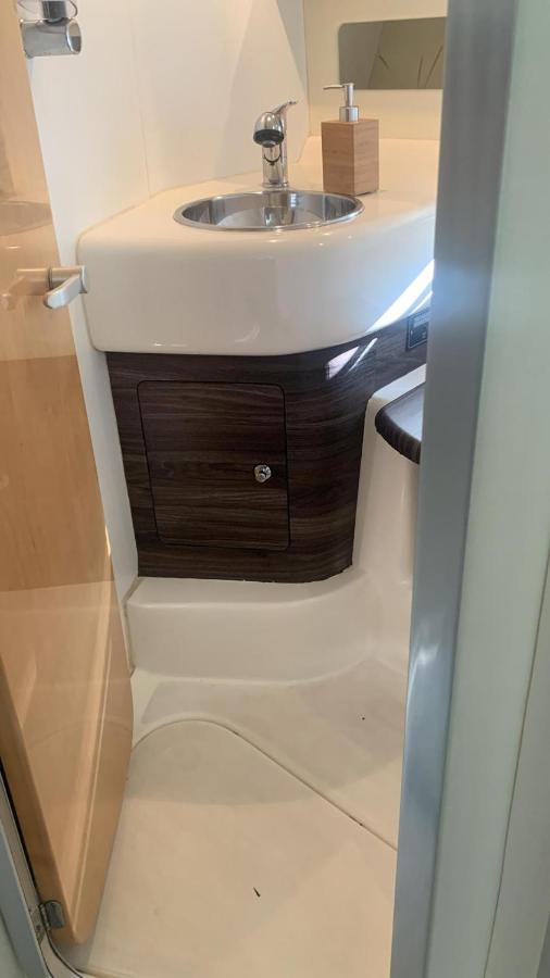 Payva & Branco Boats Iate Privado Em Cascais Hotel Luaran gambar