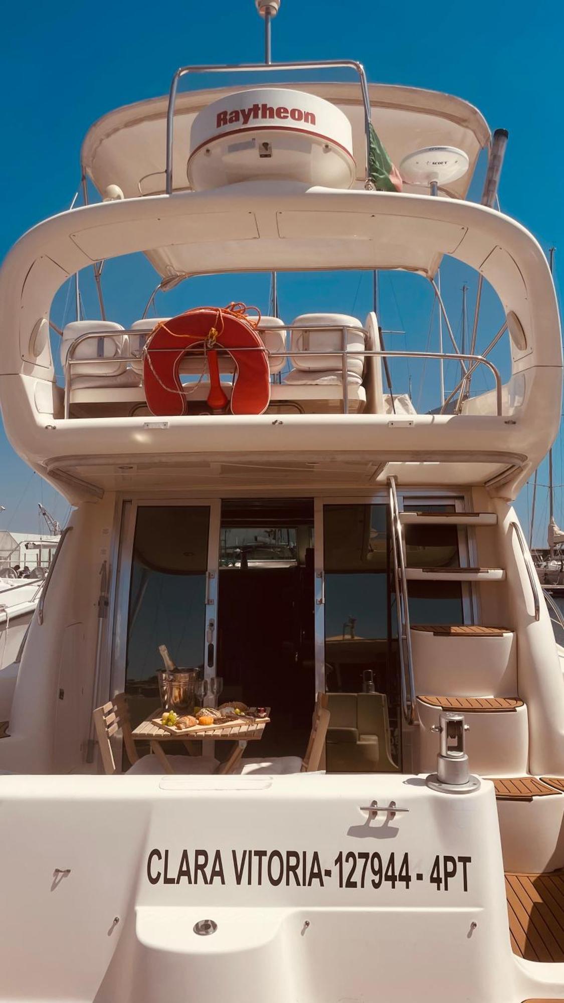 Payva & Branco Boats Iate Privado Em Cascais Hotel Luaran gambar